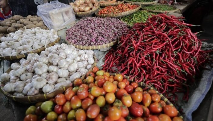 Harga Rica di Pasar Tilamuta Tembus Rp 120 Ribu per Kilogram, Bawang Merah Ikut Melejit