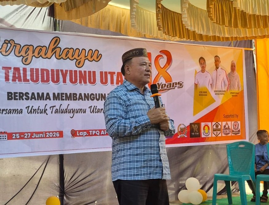 Ketua DPRD Pohuwato Beni Nento Hadiri HUT Desa Taluduyunu Utara