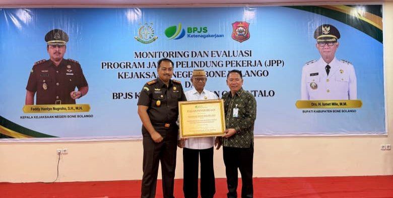 Kepesertaan BPJS Bone Bolango Tembus 10 Besar Nasional. (Sumber Foto: Kominfo)