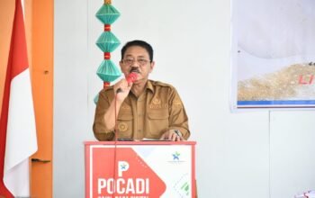 Bupati Boalemo, Rum Pagau Buka Bimtek Literasi Informasi Kabupaten Boalemo. (Sumber Foto: Prokopim/Arif)