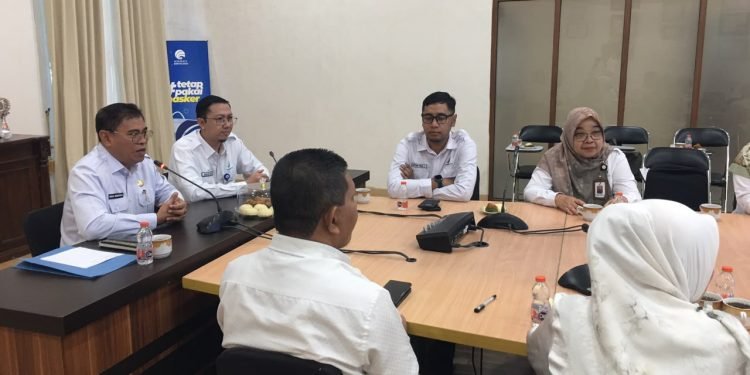 Pemkab Bone Bolango gelar rapat koordinasi Program Kabupaten/Kota Pangan Aman (KPPA) Tahun 2026 bersama Badan Pengawas Obat dan Makanan (BPOM) Republik Indonesia. (Foto: Kominfo)