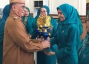 Bupati Bone Bolango, Ismet Mile pada Acara Puncak HKG PKK ke-54 tingkat Kabupaten Bone Bolango tahun 2026.(Sumber Foto: Kominfo)
