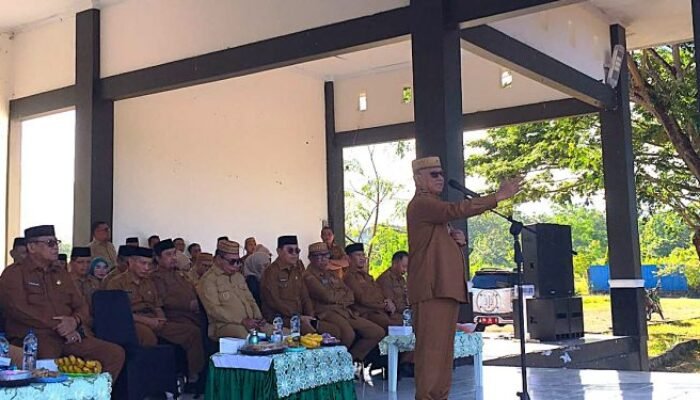 Ismet Mile Tekankan Disiplin ASN: Masyarakat Harus Rasakan Pelayanan Cepat dan Tepat