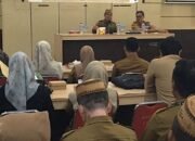 Sekretaris Daerah Bone Bolango, Iwan Mustapa saat memberikan sambutan pada Pembukaan Bimtek dan Workshop Penyusunan Inovasi Daerah di Aula Tolopani Bappeda Litbang Bone Bolango.(Sumber Foto: Kominfo)