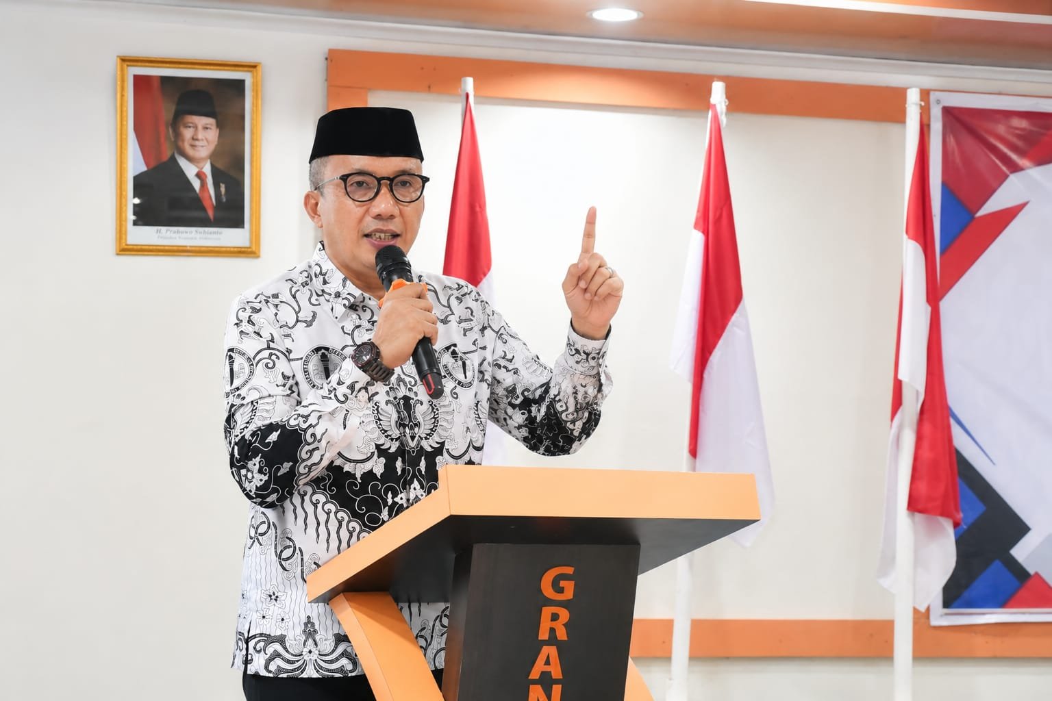 Wakil Bupati Boalemo, Lahmuddin Hambali Saat Membuka Pelatihan Kapasitas Pengurus PGRI Boalemo.(Sumber Foto: Prokopim)