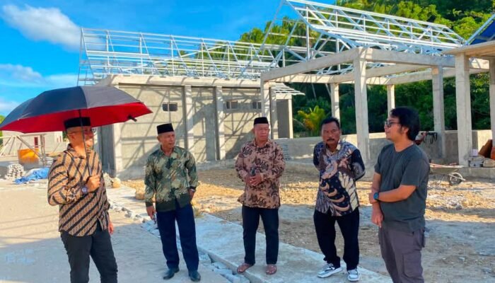 Tinjau Lokasi KNMP di Pentadu Barat, Wabup Lahmuddin Berharap Sektor Ekonomi Pesisir Boalemo Melejit