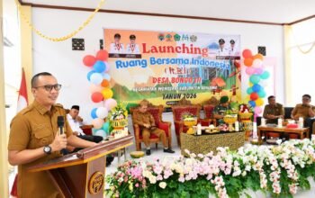 Wabup Lahmuddin Hambali Resmi Luncurkan Desa Ramah Perempuan dan Peduli Anak di Bongo III. (Foto Prokopim)