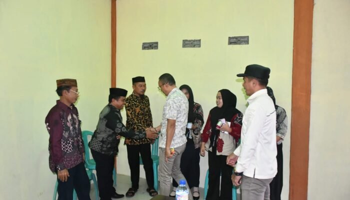 Wabup Lahmuddin Pantau Langsung Pemilihan BPD di Boalemo