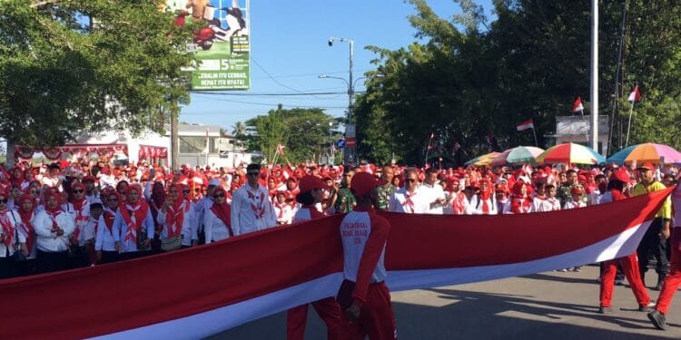 Gelaran Apel Pembagian dan Pembentangan Bendera Merah Putih sepanjang 50 meter di Kawasan Centerpoint Bone Bolango, Senin, 3 Agustus 2026.