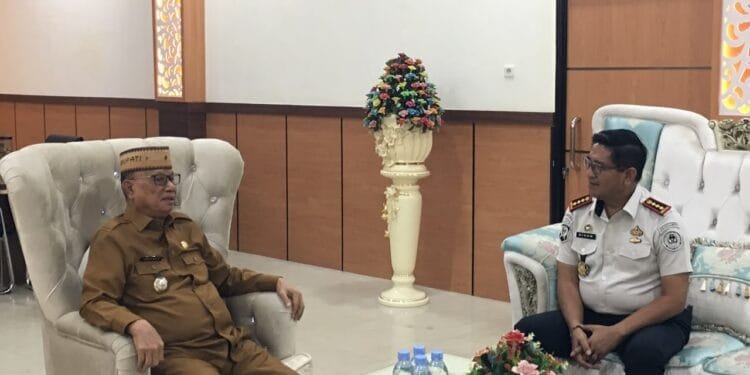 Bupati Bone Bolango, Ismet Mile, menerima kunjungan silaturahmi Kepala Lapas (Kalapas) Kelas IIA Gorontalo, Junaidi Rison