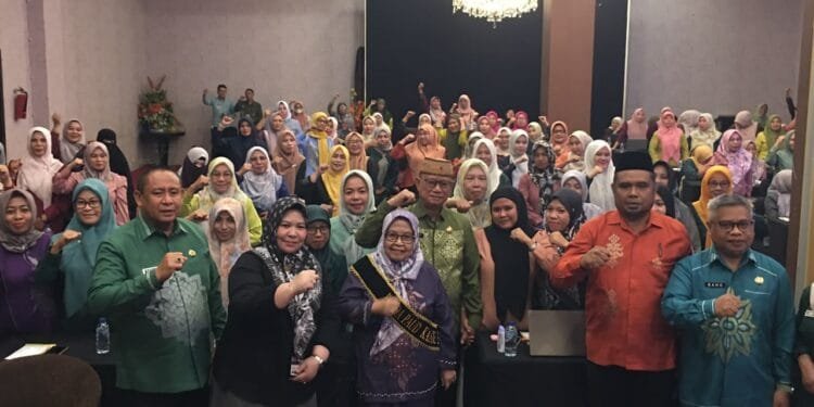 Dinas Pendidikan dan Kebudayaan Bone Bolango, Menggelar kegiatan Coaching Clinic Penyusunan Sistem Penjaminan Mutu Internal (SPMI) Berdasarkan Rapor Pendidikan Jenjang TK Tahun 2026 yang dihelat di Grand Q Hotel, Kota Gorontalo, Kamis, 6 Agustus 2026.