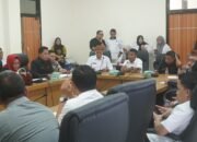 DPRD Bone Bolango Gelar RDP Bersama Pemerintah Daerah Terkait Penonaktifan Kades Toto Utara (Sumber Foto : Diskominfo Bone Bolango)