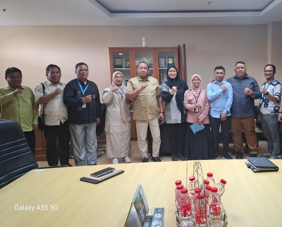 kunjungan kerja Asisten II Bidang Ekonomi, Pembangunan dan Sumber Daya Alam Setda Bone Bolango, Yusbar Ismail, bersama Kepala Bappeda Litbang Bone Bolango, Sri Mulyani Lalijo, ke Kementerian Desa, Pembangunan Daerah Tertinggal, dan Transmigrasi (Kemendes PDTT) RI, Rabu, 12 Agustus 2026.