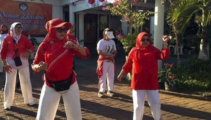 Gaungkan Pola Hidup Sehat, DWP Bone Bolango Ajak Masyarakat Rajin Olahraga