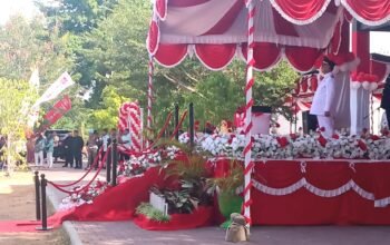 Bupati Bone Bolango Ismet Mile jadi Inspektur upacara Memperingati HUT ke-81 Republik Indonesia, di Kabupaten Bone Bolango