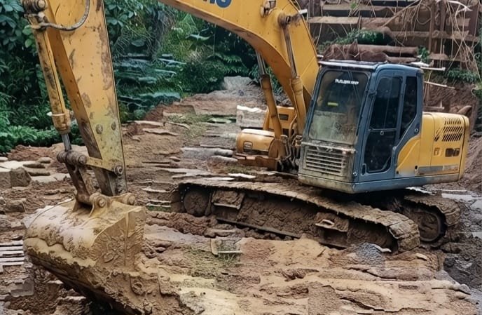 Alat Berat Tambang Ilegal Beraktivitas di wilayah Singgopi Popayato, Pohuwato