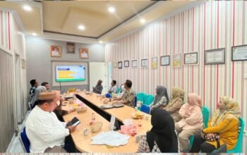 Rapat Koordinasi dan Evaluasi (Rakorev) implementasi Posyandu 6 Standar Pelayanan Minimal (SPM), yang melibatkan OPD pengampu enam bidang SPM. (Sumber Diskominfo)