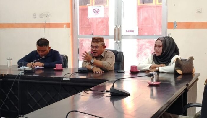 Kepsek SDN 02 Duhiada’a Dilaporkan Arogan, Nasir Giasi Sentil Sikap Dinas Pendidikan