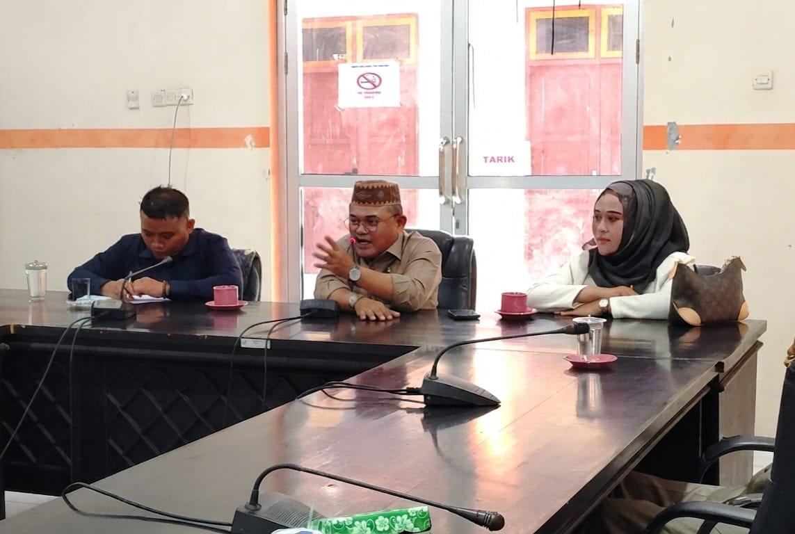 Komisi III DPRD Pohuwato Gelar Rapat Dengar Pendapat Terkait Polemik di SDN 02 Duhiada'a