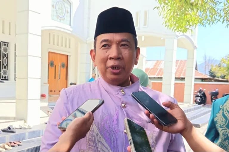 Kepala Dinas Penanaman Modal dan Pelayanan Terpadu Satu Pintu (DPMPTSP) Bone Bolango, Dian Susilo Rahardjo Tjarbos (Sumber Diskominfo)