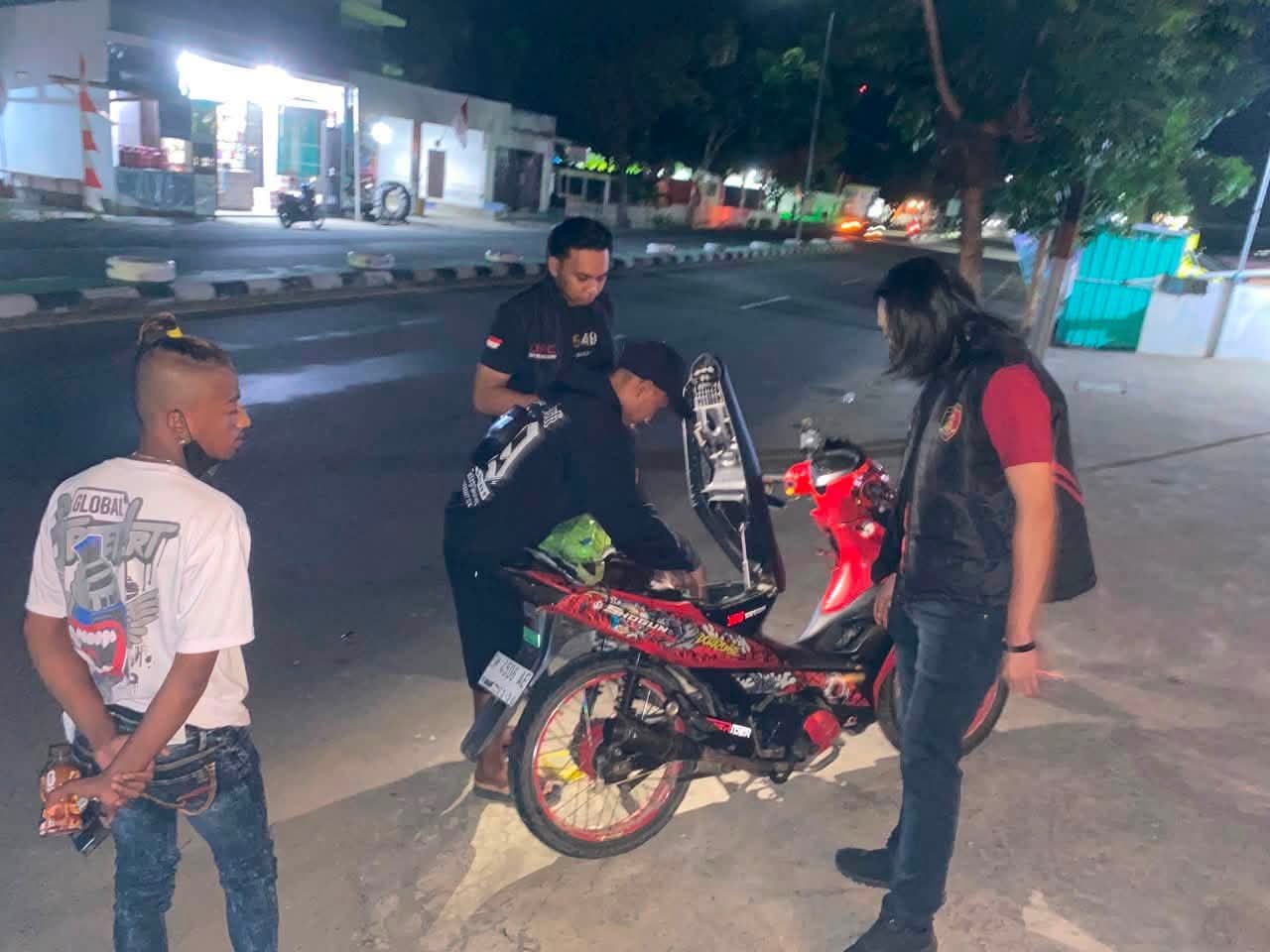 Sasar Titik Keramaian, URC Polres Boalemo Jaga Kondusifitas Jelang HUT RI. (Foto Istimewa)