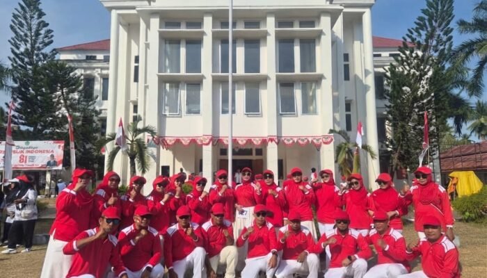 Semarak HUT ke-81 RI, Dinas Kominfo Boalemo Ambil Bagian di Lomba Gerak Jalan