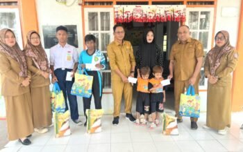 Rayakan Hari Kelahiran Nabi Muhammad SAW, Pemerintah Kecamatan Taluditi Berbagi Paket Bahagia kepada Anak Yatim