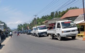 Antrean Panjang Kenderaan di SPBU Popayato, Kamis, 3 September 2026