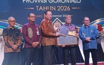 Bone Bolango Raih Terbaik Satu Jamsostek Award 2026 yang Diterima Sekda Iwan Mustapa