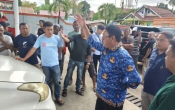 Antrean Panjang BBM, Bupati Rum Pagau Tertibkan SPBU Lamu.(Foto Istimewa)