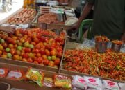 Kebutuhan Pokok yang Dijual Pedagang di Pasar Marisa, Pohuwato