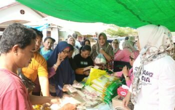 Tekan Inflasi, Pemkab Bone Bolango-Bulog Gelar Pasar Murah