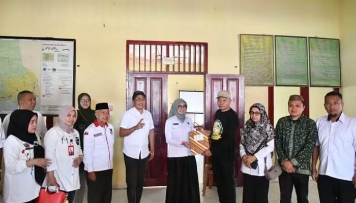 Bergerak Cepat, Wabup Boalemo Rampungkan Berkas Wakaf di Botumoito
