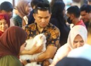 Masyarakat Antusias melakukan pemeriksaan rabies dan pemeriksaan kesehatan gratis dalam rangka peringatan hari karantina yang digelar di Kawasan Danau Perintis, Bone Bolango, Jumat, 2 Oktober 2026. (Foto Diskominfo)