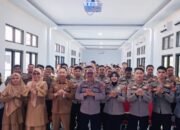 sosialisasi sekaligus aktivasi IKD bagi seluruh personel Bhabinkamtibmas Polres Bone Bolango di Aula Polres Bone Bolango, Senin, 5 Oktober 2026.