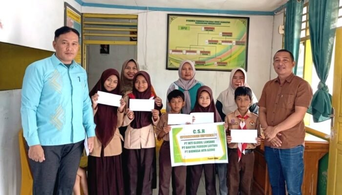 Dorong Kualitas SDM Pohuwato, BJA Group Kembali Salurkan Beasiswa di 15 Desa Binaan