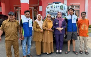 YR TIM dan Pemerintah Kecamatan Dengilo Distribusi Air bersih kepada warga