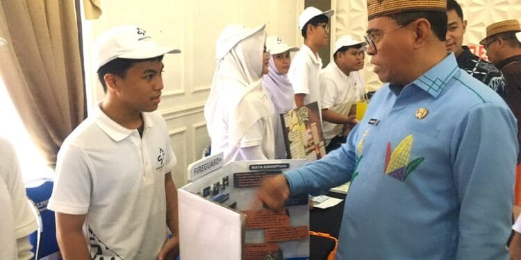Sekda Bone Bolango Iwan Mustapa (Foto Diskominfo)
