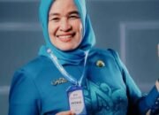 Kepala SMP Negeri 1 Kabila, Pitria Deu (Foto Diskominfo)