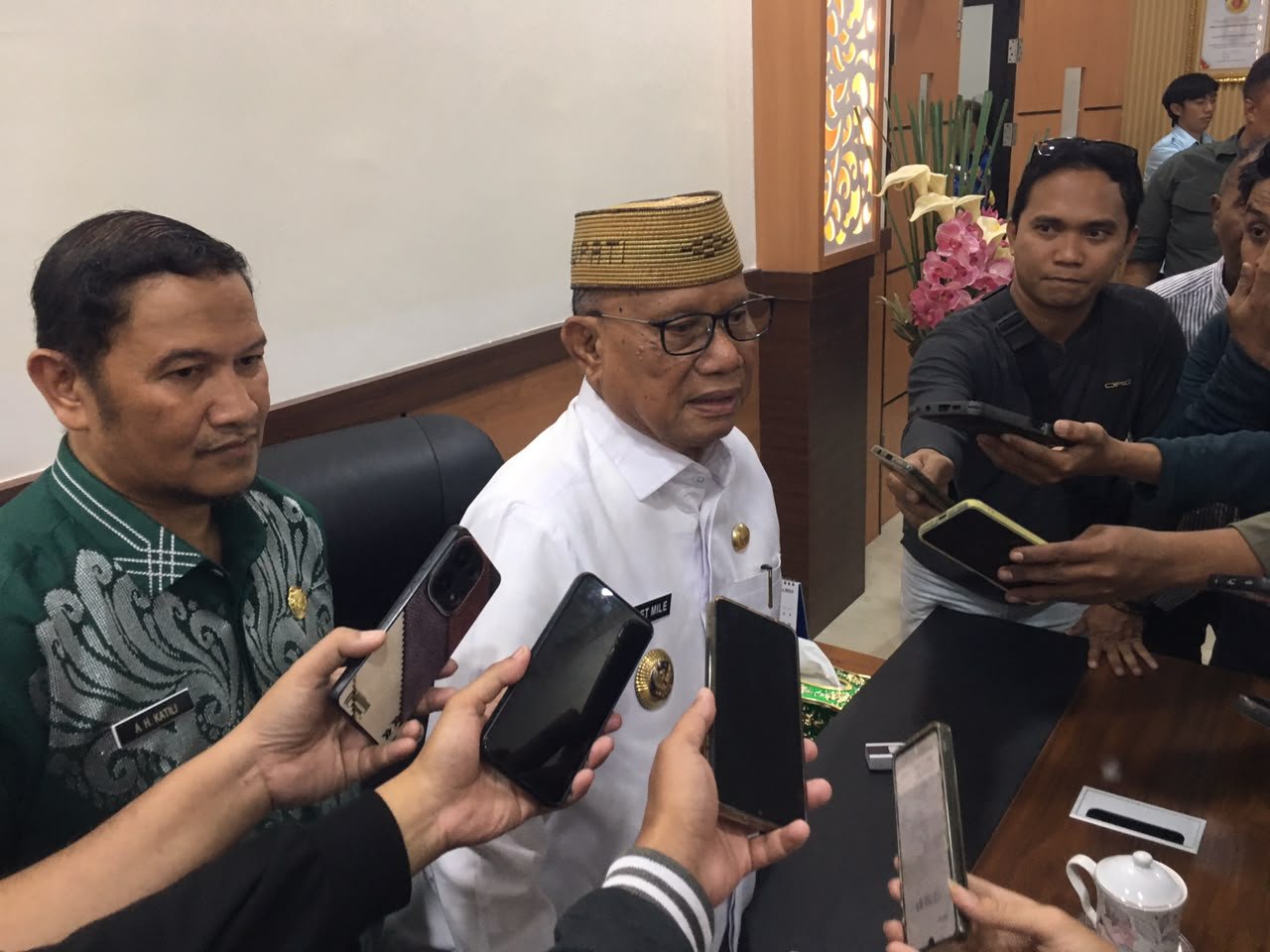 Bupati Bone Bolango, Ismet Mile.(Foto Diskominfo Bone Bolango)