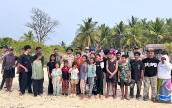 Bukan Sekadar Seremonial, Polres Boalemo Peringati Sumpah Pemuda Lewat Aksi Lingkungan.(Foto: Mitro)